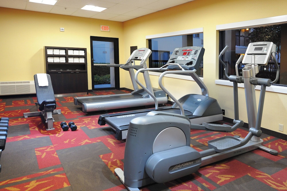 Courtyard by Marriott Houston Hobby Airport - photo 11