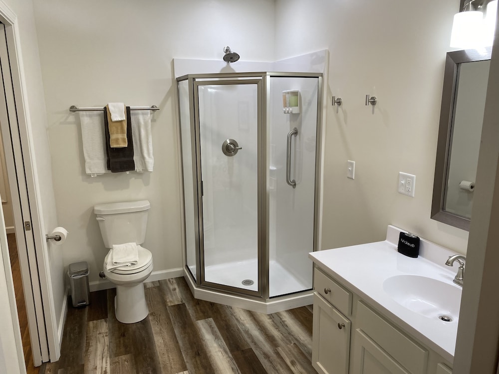 Hermann Crown Suites - photo 200