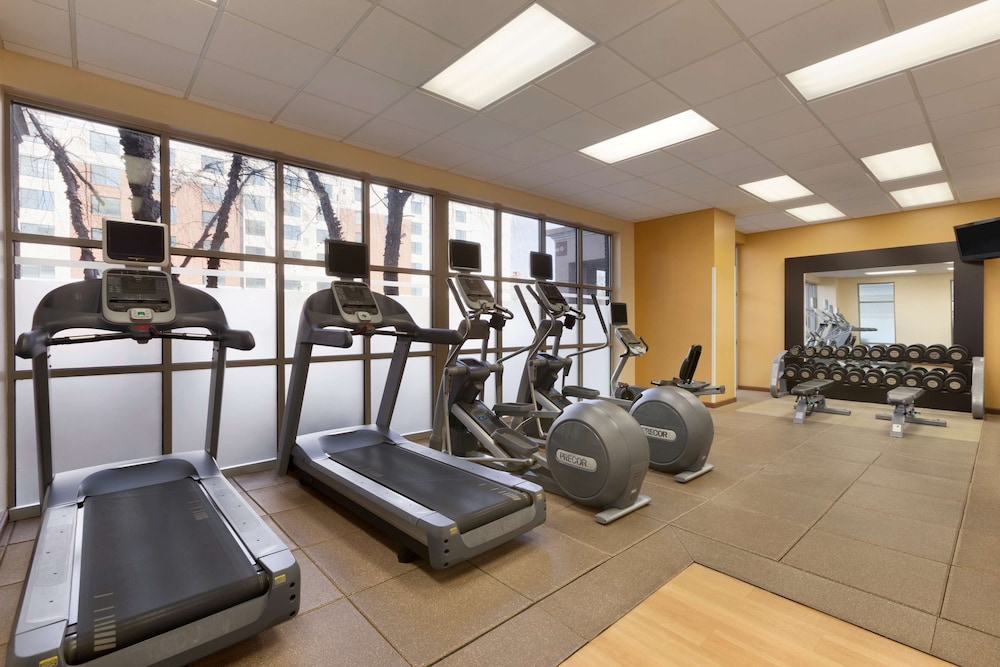 Embassy Suites by Hilton Newark Wilmington South - photo 17