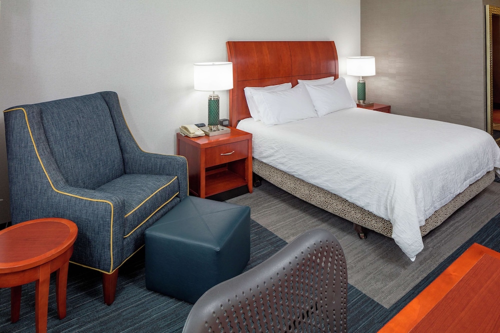 Hilton Garden Inn Plymouth - photo 5