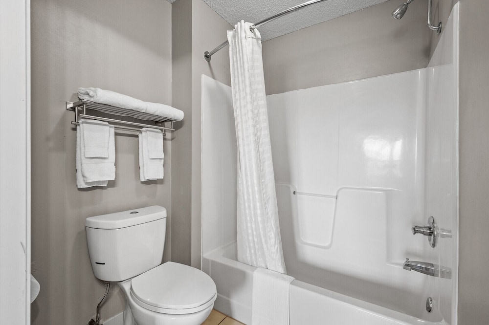 TownSquare Place - photo 31