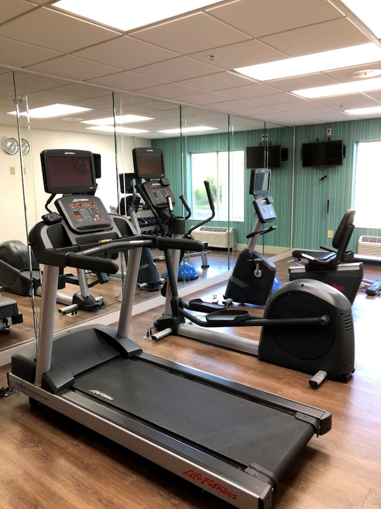 Holiday Inn Express Hotel and Suites Kings Mountain by IHG - photo 29