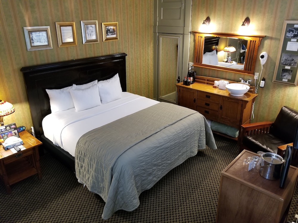 Basin Park Hotel and Spa - photo 12