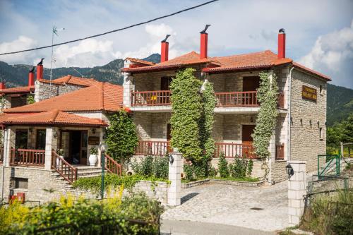 Village Inn — Nafpaktos