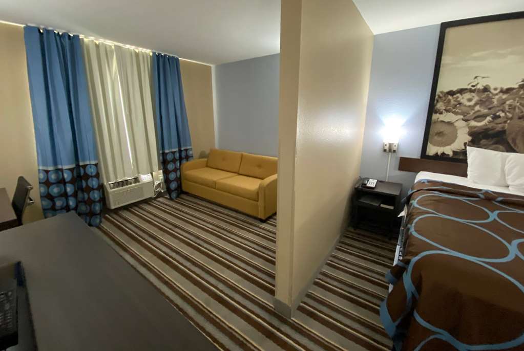 Super 8 by Wyndham Independence KS - photo 17