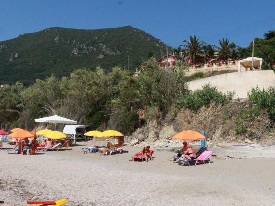 Aristotelis Nikos Studios - carbon neutral hotel in Corfu