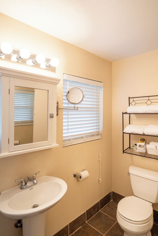 Lake Lure Inn & Spa - photo 29