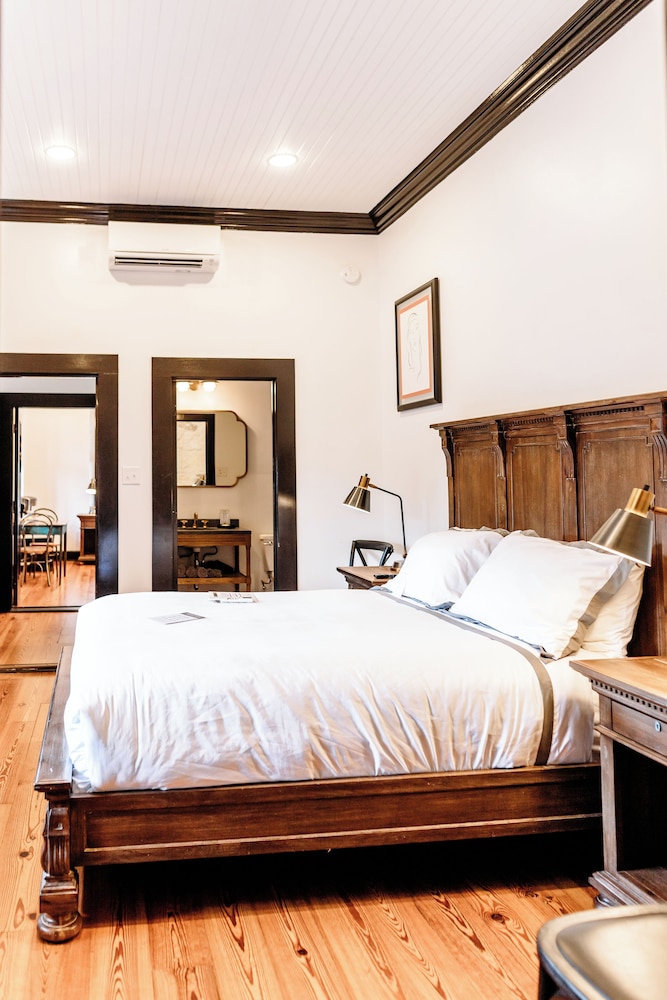 Hotel Giles - photo 22