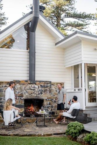 Soul of Gerringong Farmhouse — 4-Star Luxury Hotel in Gerringong, Australia