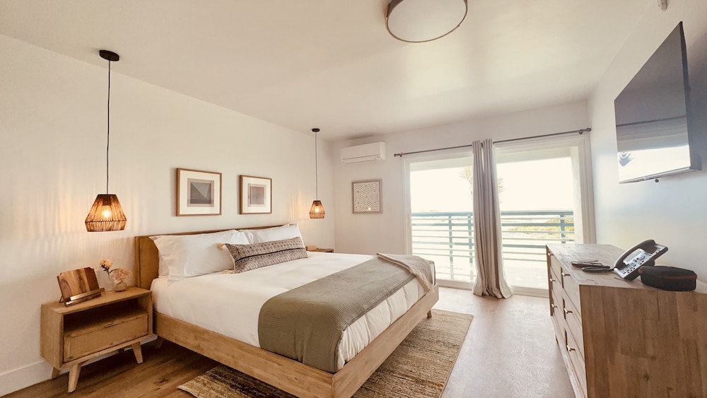 Ocean Villa Inn - photo 21