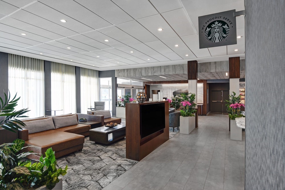 Courtyard by Marriott Hamilton - photo 32