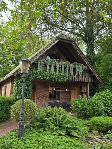 Ferienhaus Schulze Beikel mit Garten & Terrasse Borken Marbeck — hotel in Borken