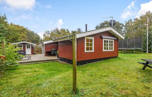 3 Bedroom Nice Home In Ringkøbing — 4-Star Luxury Hotel in Ringkobing, Denmark