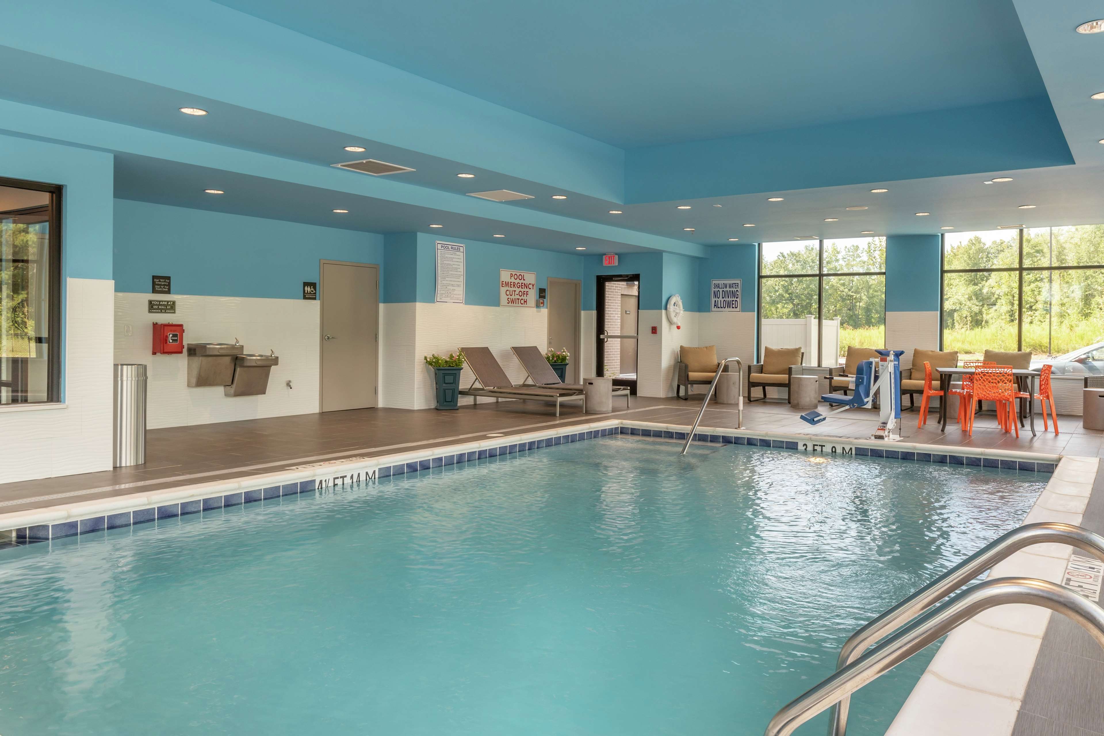 Hampton Inn Camden - photo 9