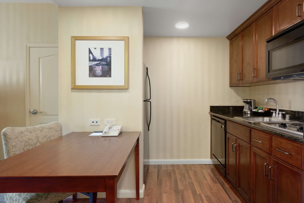 Homewood Suites By Hilton Sacramento Airport Natomas - photo 11