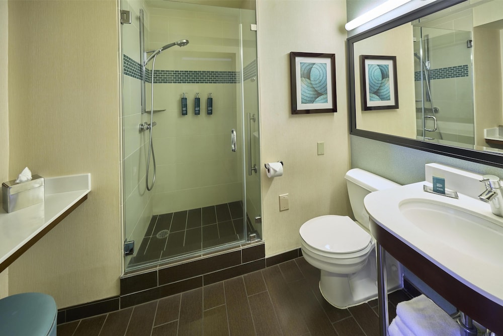 DoubleTree by Hilton Hotel Alana Waikiki Beach - photo 54