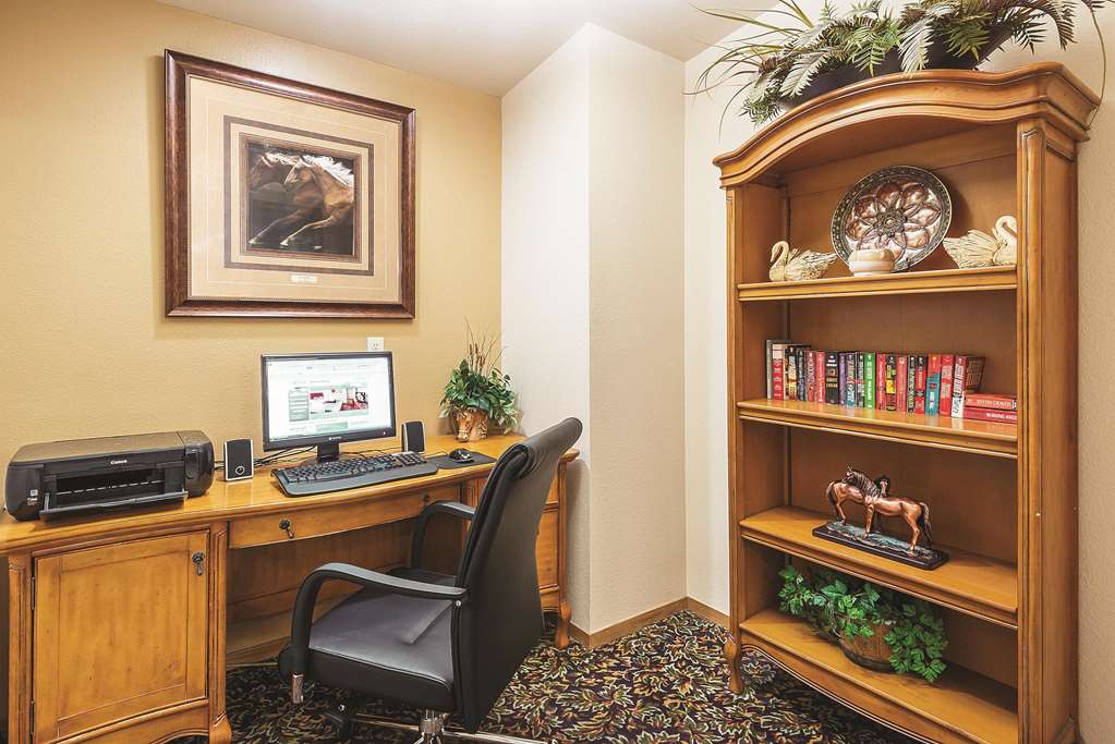 La Quinta Inn by Wyndham Caldwell - photo 33