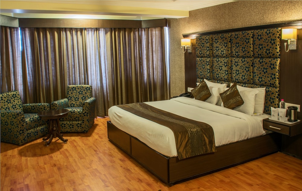 Hotel Pacific - carbon neutral hotel in Srinagar