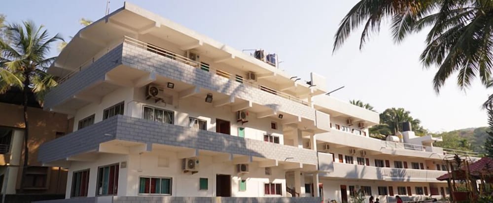 Sea Princess Beach Resort — hotel in Harnai