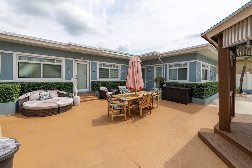 Tropic Isle Boutique Hotel - photo 40
