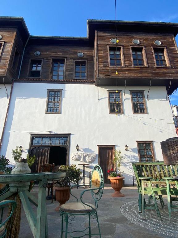 Altin Konak in Edremit, Turkey