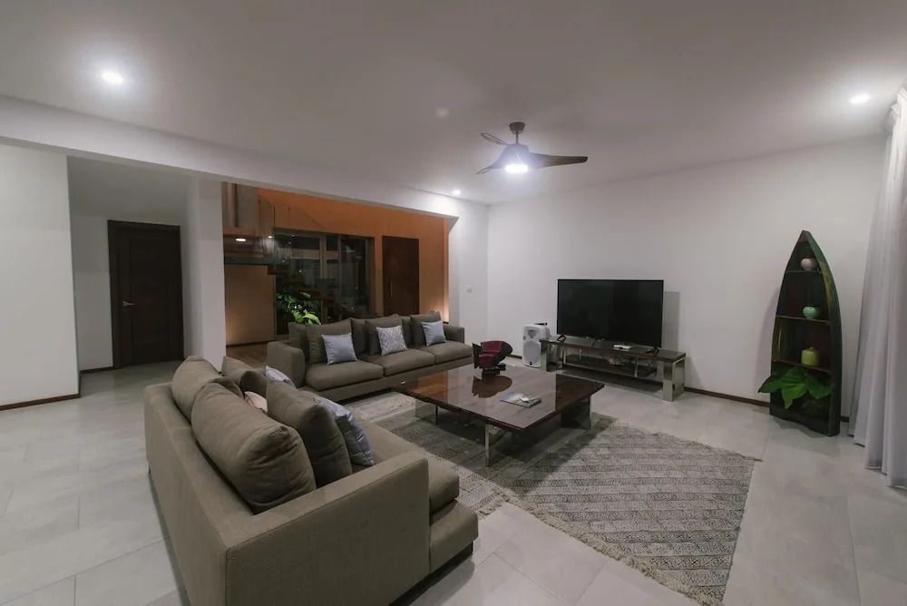 Contemp Minimalist 6BR Villa Chef Maid Golf Cart Pool inlcuded — 4-Star Luxury Hotel in Punta Cana, Dominican Republic