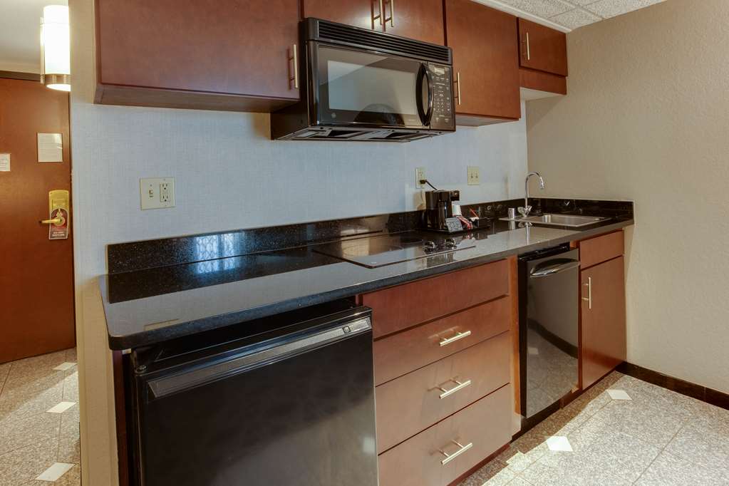Drury Inn & Suites Louisville East - photo 12