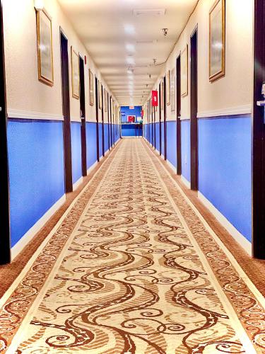 Travelodge by Wyndham Junction City - photo 2