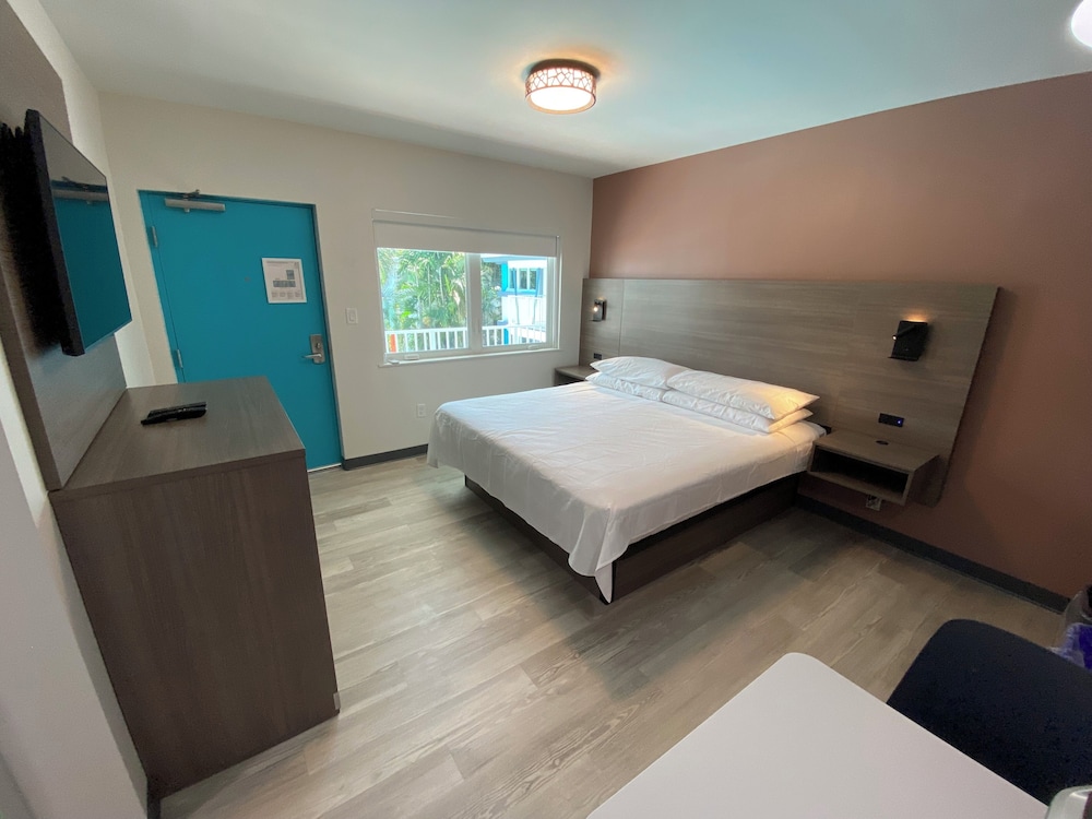 Rolo Beach Hotel - photo 85