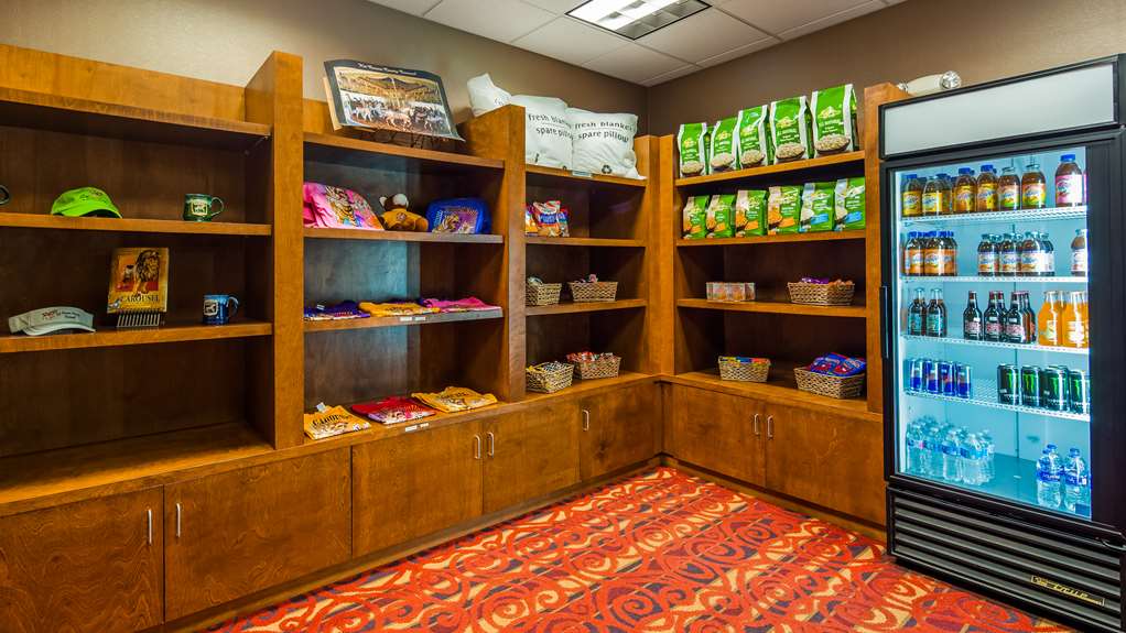 Best Western Plus Carousel Inn & Suites - photo 30