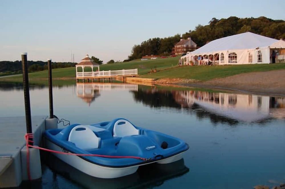 Lefevre Inn and Resort - photo 43