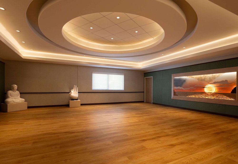Sanctity Hotel Rancho Cucamonga Tapestry Collection by Hilton - photo 19