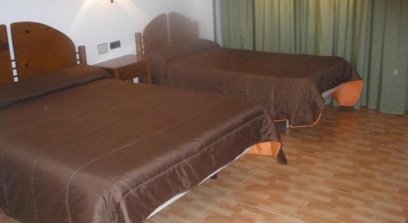 Hotel Elena Maria - last minute hotel in Granada
