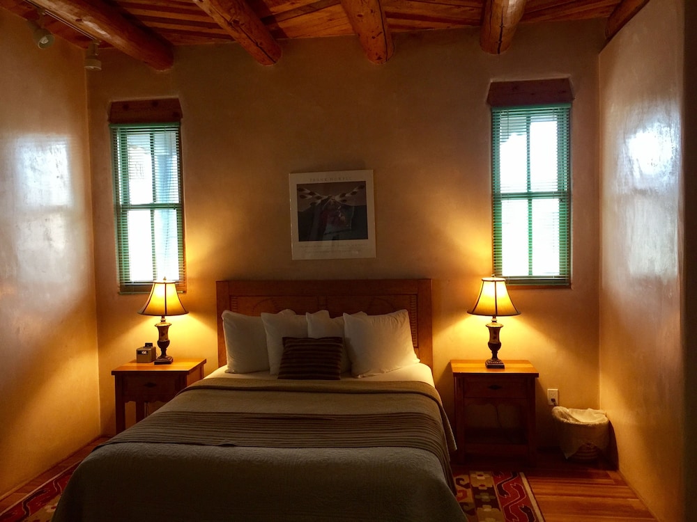 Guadalupe Inn - photo 6