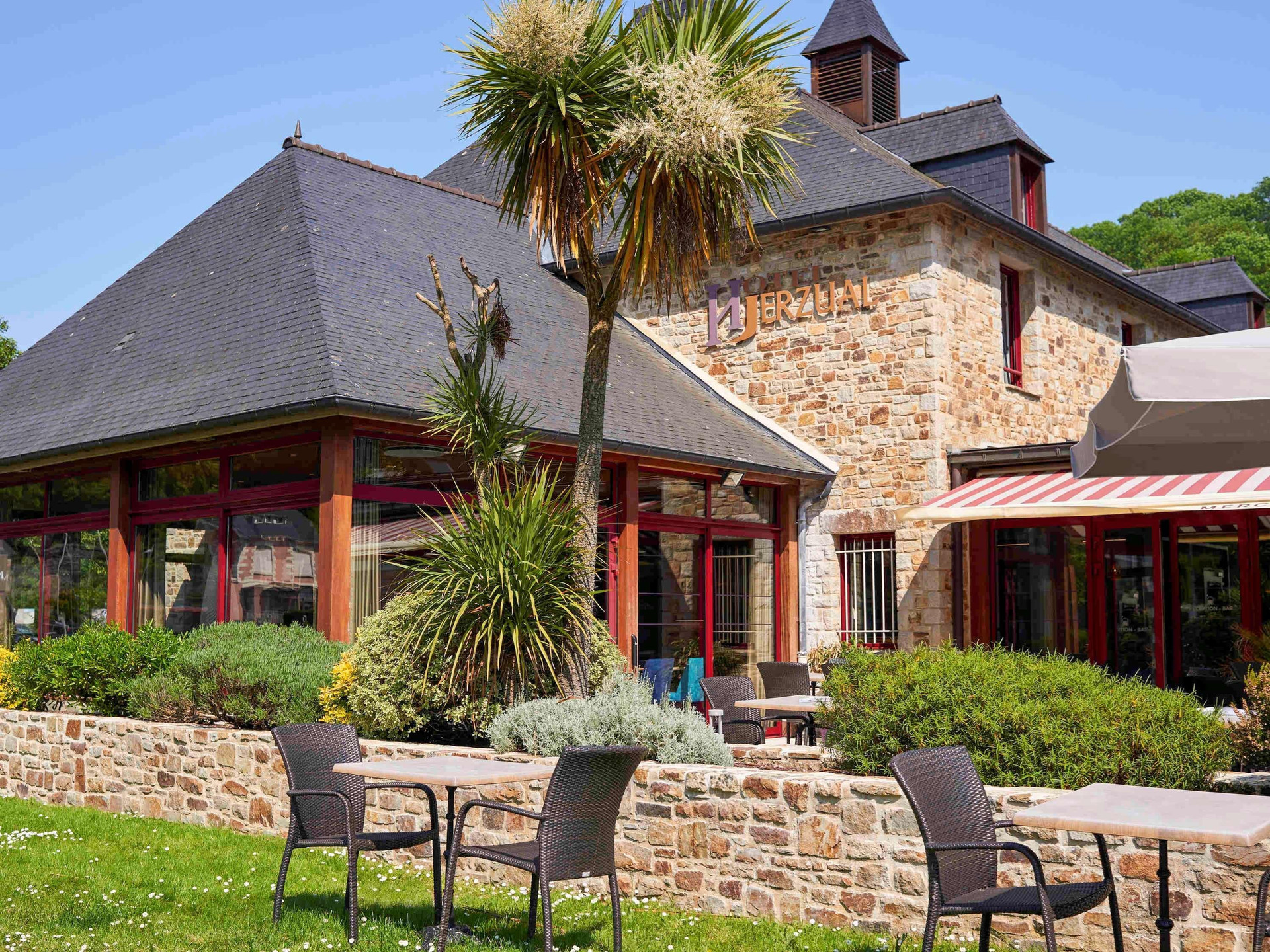 Mercure Dinan Port Le Jerzual — hotel in Lanvallay