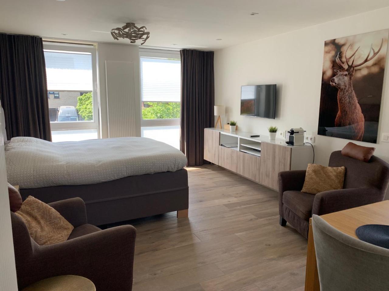 Q Studio — 4-Star Luxury Hotel in Herzele, Belgium