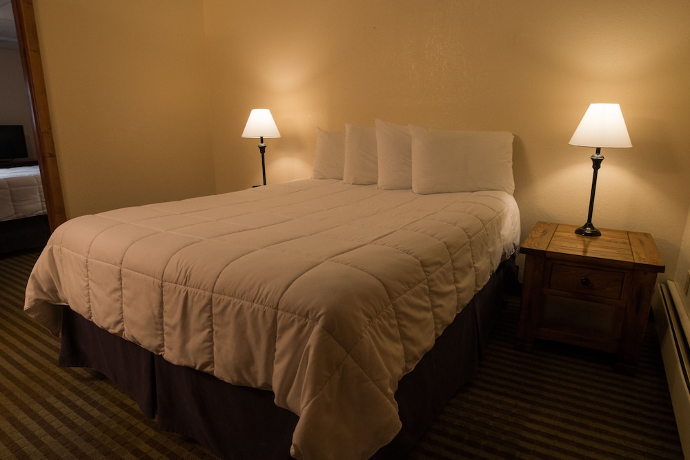 Silver Moon Inn - photo 24