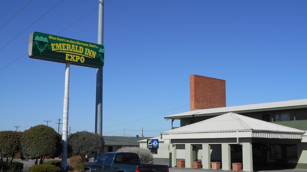 Econo Lodge Inn & Suites Abilene East District - photo 25