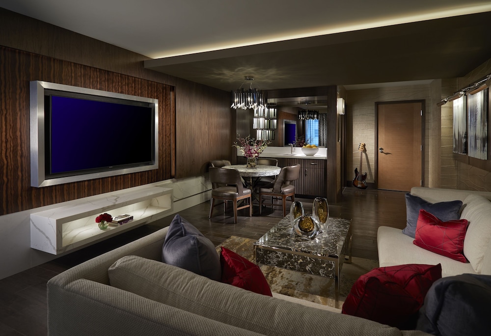 Seminole Hard Rock Hotel & Casino Tampa - photo 24