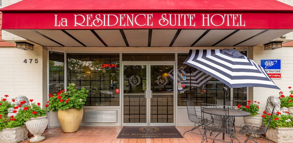 La Residence Suite Hotel - photo 14