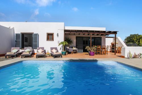 Casa Sultana — 4-Star Luxury Hotel in Playa Blanca, Spain
