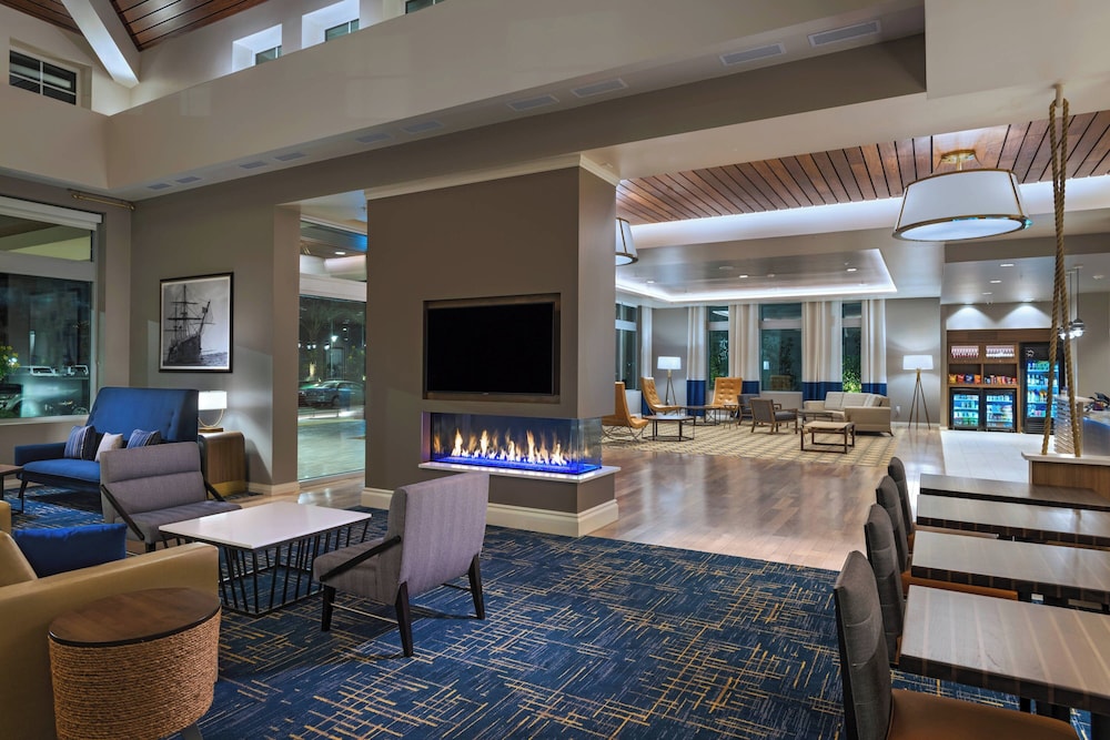 TownePlace Suites by Marriott San Diego Airport Liberty Station - photo 3
