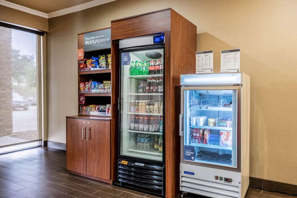 Comfort Suites Near Texas State University - photo 33