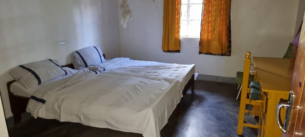 Mutolere Coffee Pot Guest Houses in Kisoro, Republic of Uganda