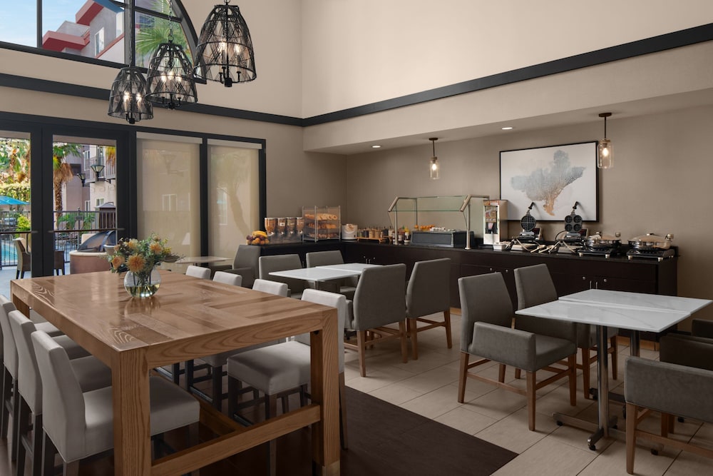 Residence Inn by Marriott San Diego Downtown - photo 32