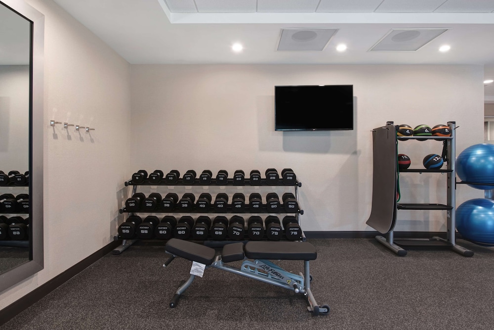 Home2 Suites by Hilton Fayetteville North - photo 24