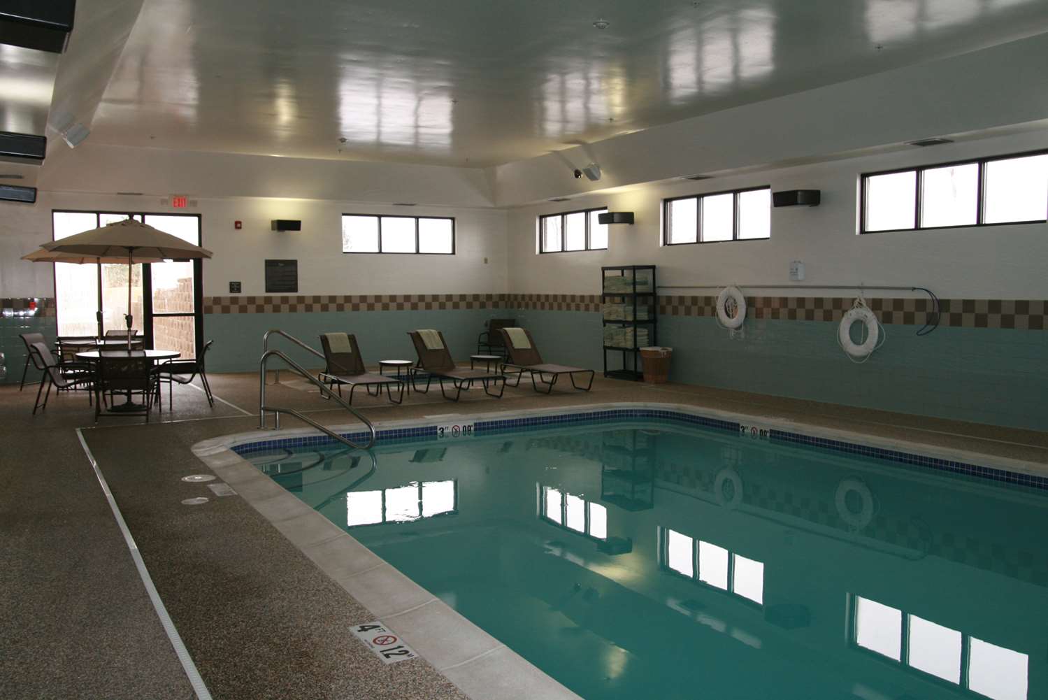 Hampton Inn Omaha West Lakeside - photo 5