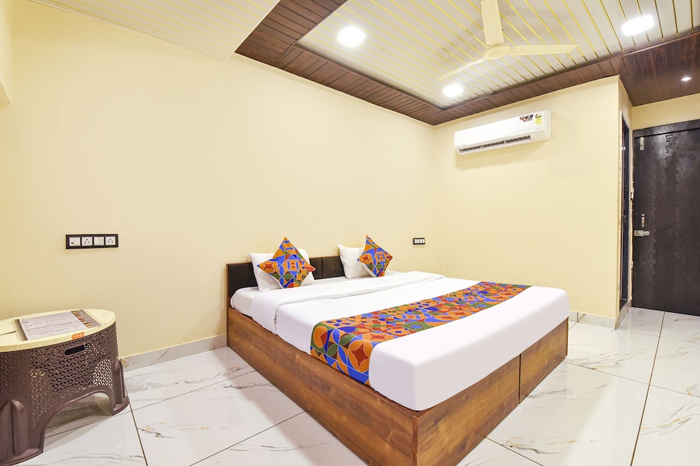 Fabexpress Himansh in Ujjain, India