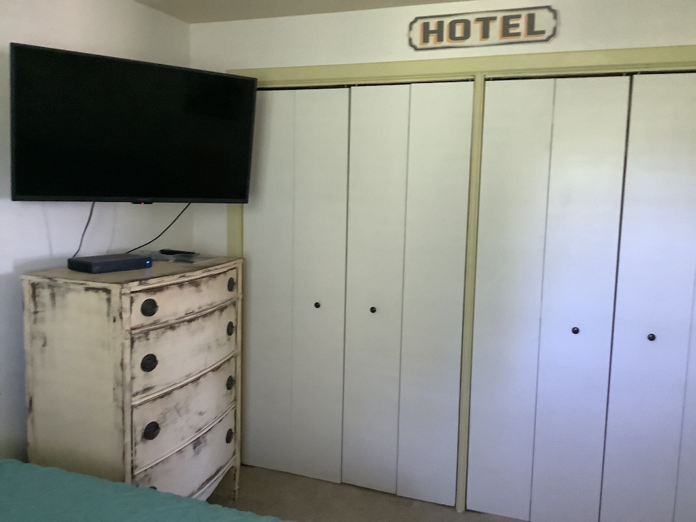 South Jetty Inn - photo 55