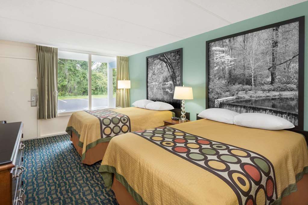 Super 8 By Wyndham Kingsland I 95 Naval Base Area - photo 11